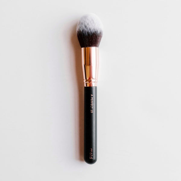 A Perfect 10 Tapered Face Brush - Vegan Concept