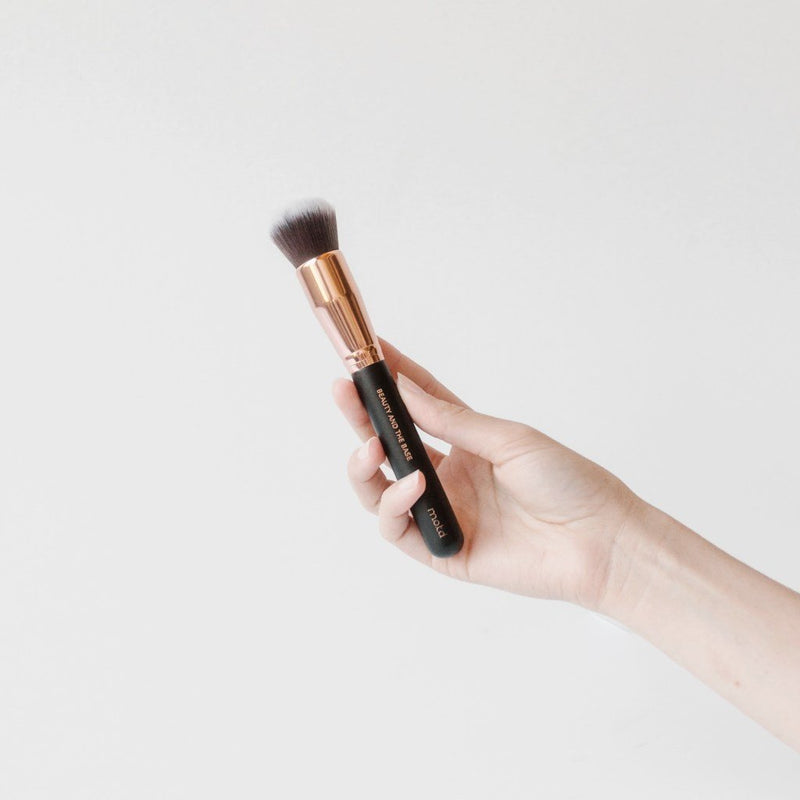 Beauty And The Base Foundation Brush - Vegan Concept